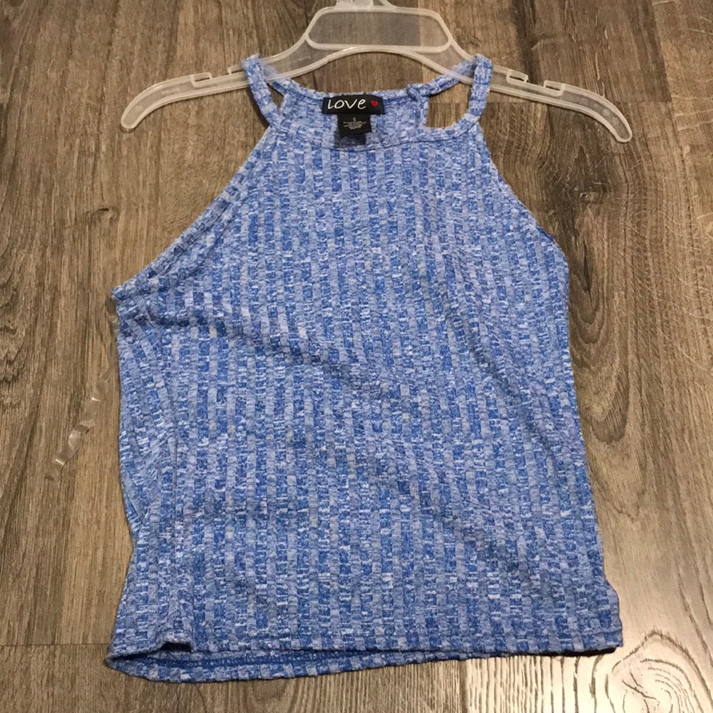 Cute shirt/ small